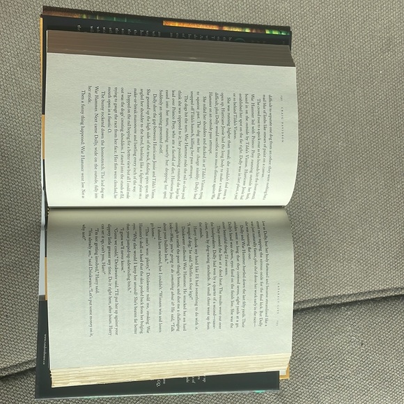 Cataract City - Craig Davidson. Novel. Hardcover. - Picture 5 of 8